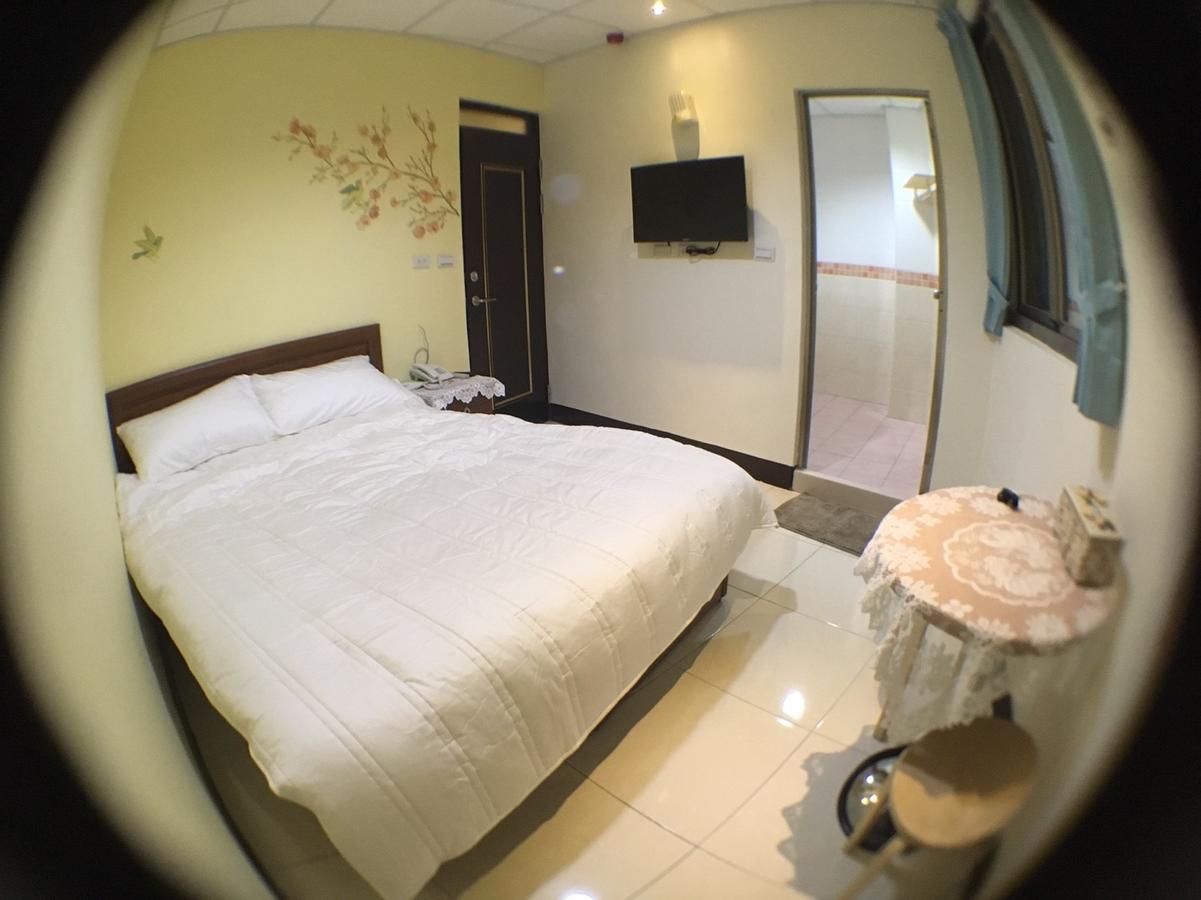 Hfun Hotel Kaohsiung Dış mekan fotoğraf