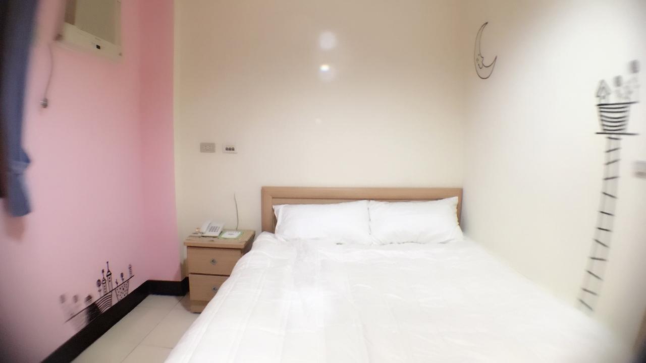 Hfun Hotel Kaohsiung Dış mekan fotoğraf
