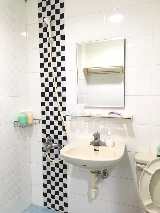 Hfun Hotel Kaohsiung Dış mekan fotoğraf